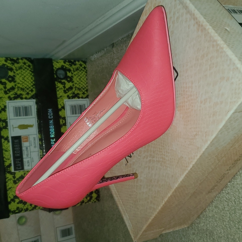 Hot Pink Pumps